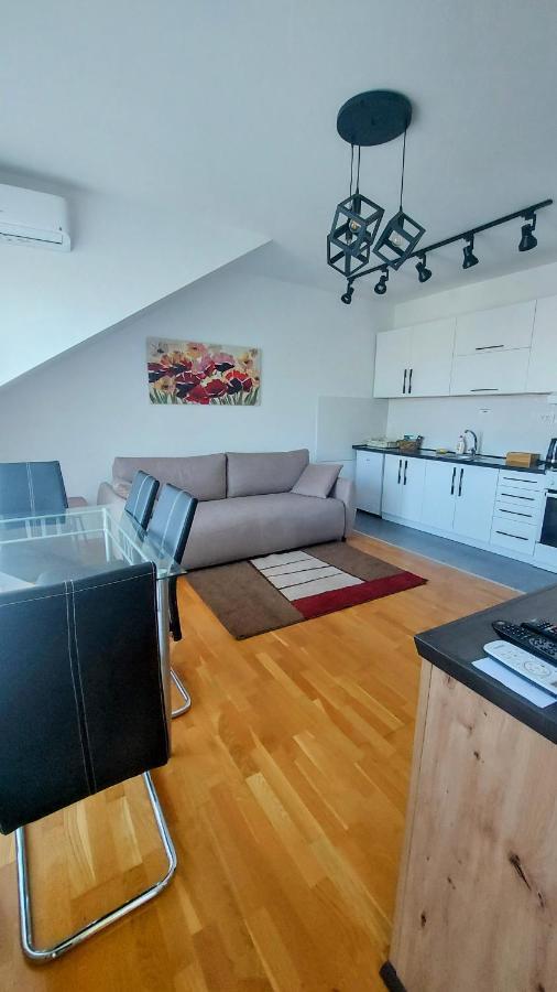 Apartments Neo Novi Sad Dış mekan fotoğraf